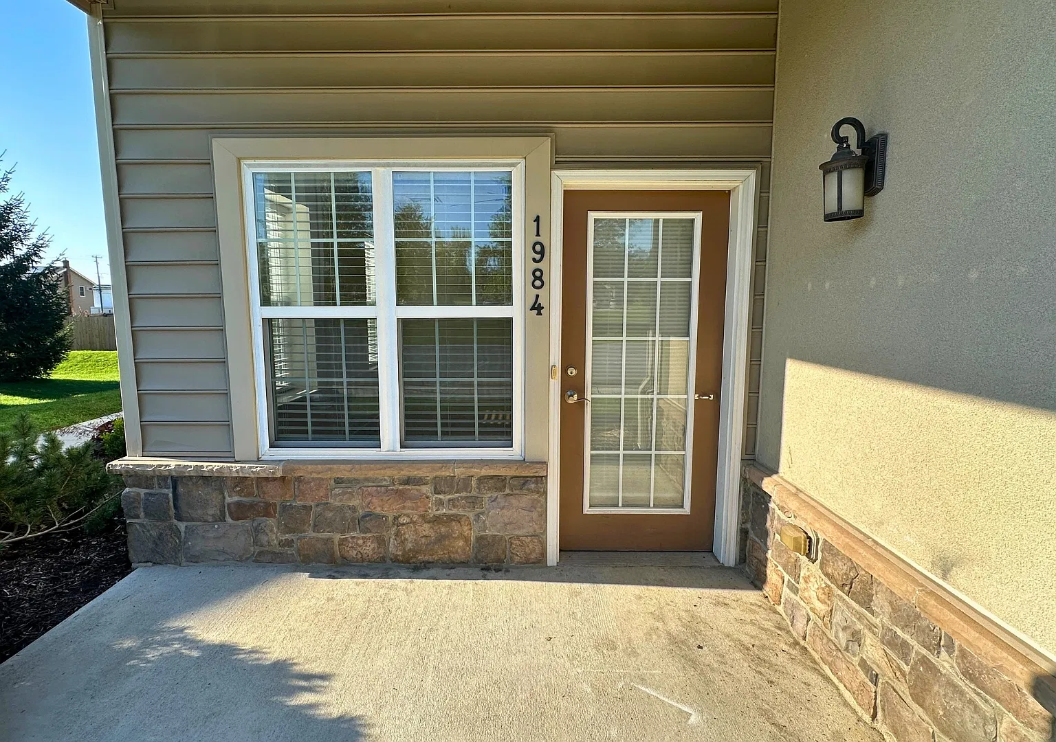 2 bed, 1230 sqft, $1,550 — Photo 3