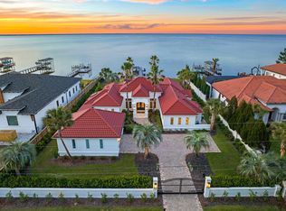 252 Shore Dr, Miramar Beach, FL 32550