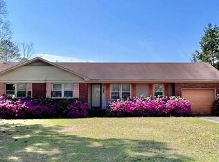 320 E Suena Dr, Florence, SC 29505