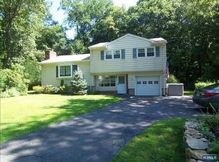 15 Highland Rd, Montvale, NJ 07645