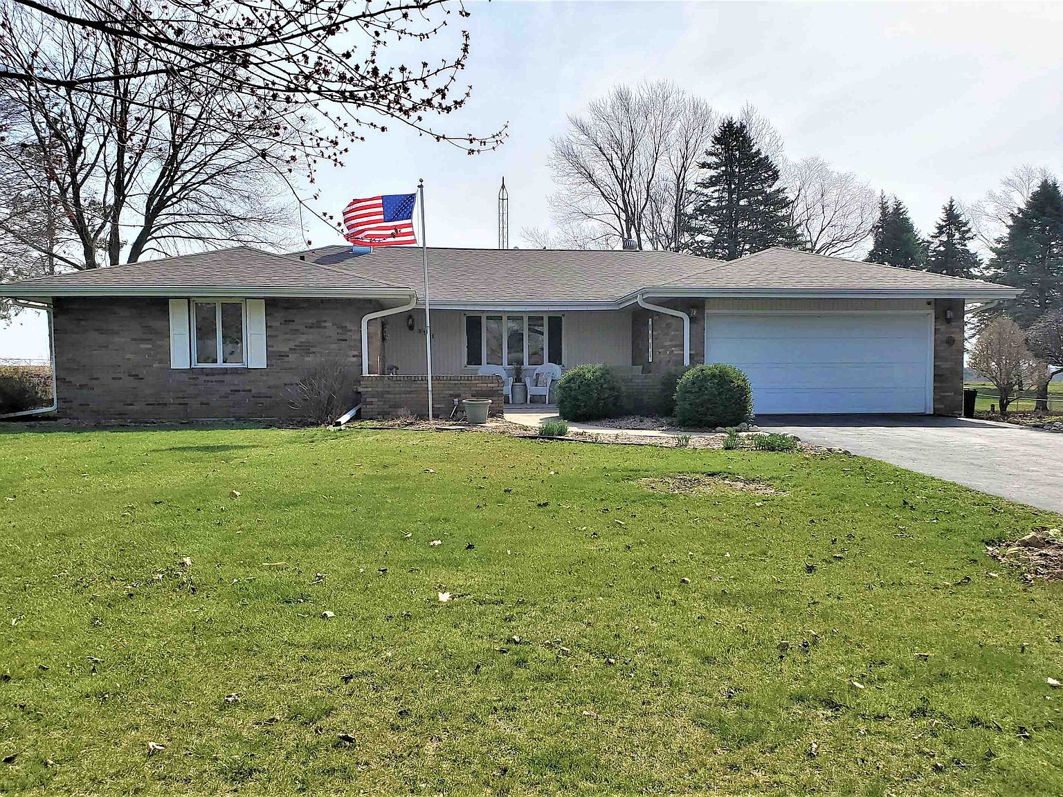 8391 N Meadowlark Ln, Stillman Valley, IL 61084 Zillow