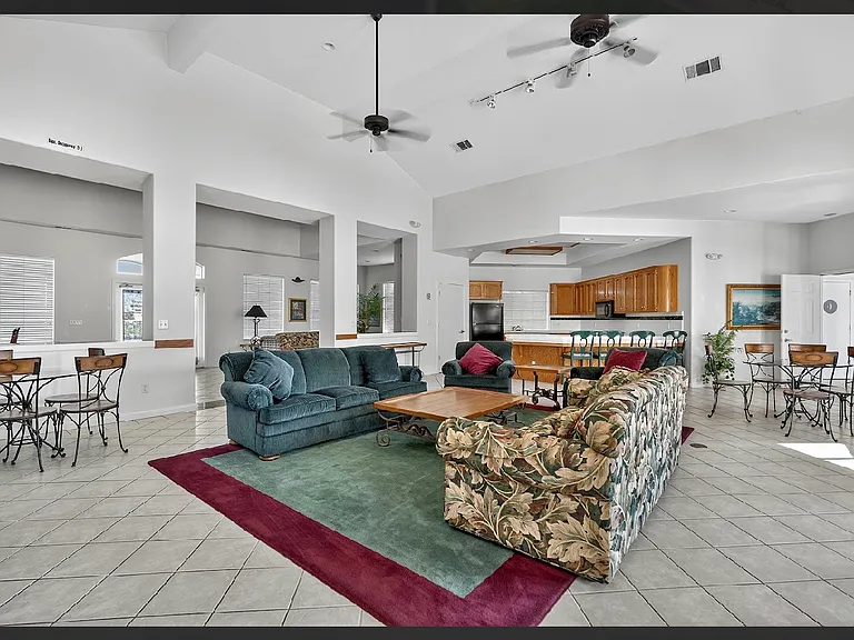1542 E Alluvial Ave #128 — Photo 27