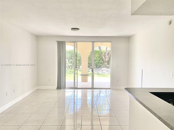 3rd image of 2570 Centergate Dr APT 104