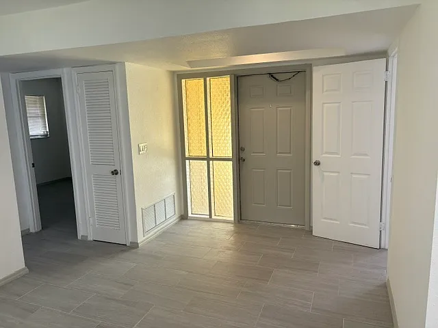 8180 Porto Chico Ave — Photo 10