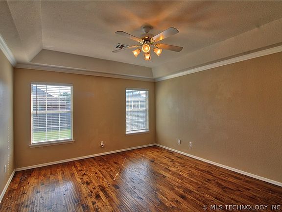 4th image of 4603 S 195th East Ave