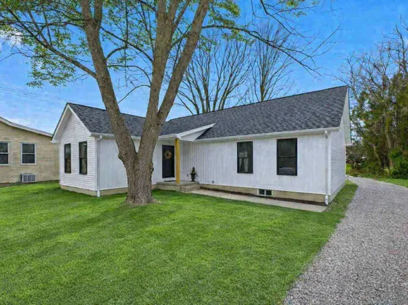 285 E Granville St, Sunbury, OH 43074