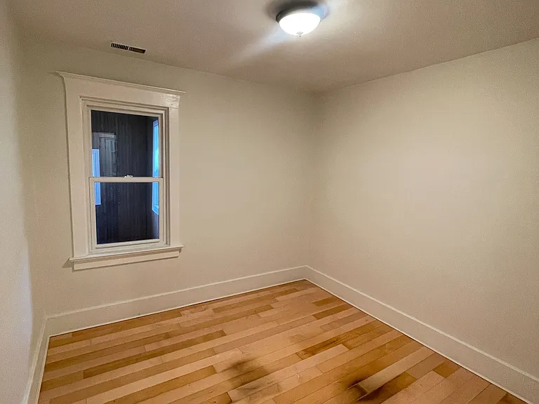 50 Middle St #2 — Photo 20