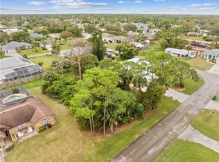 565 Park Ave, Sebastian, FL 32958