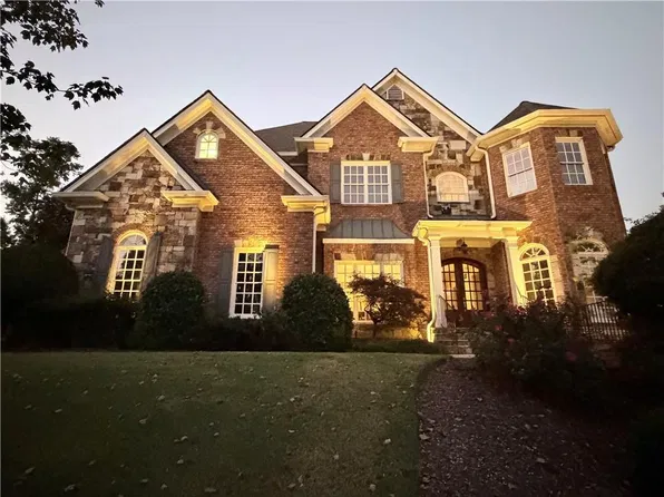 3951 Chapel Grove Dr, Marietta, GA 30062