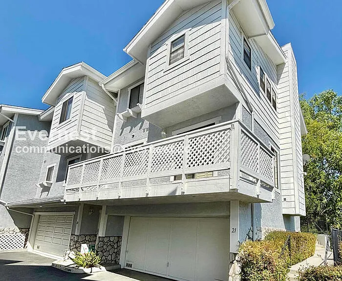 4455 Rockland Pl #21 — Photo 2