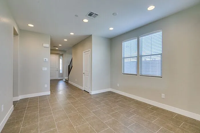 11803 River Hawk Ave — Photo 7