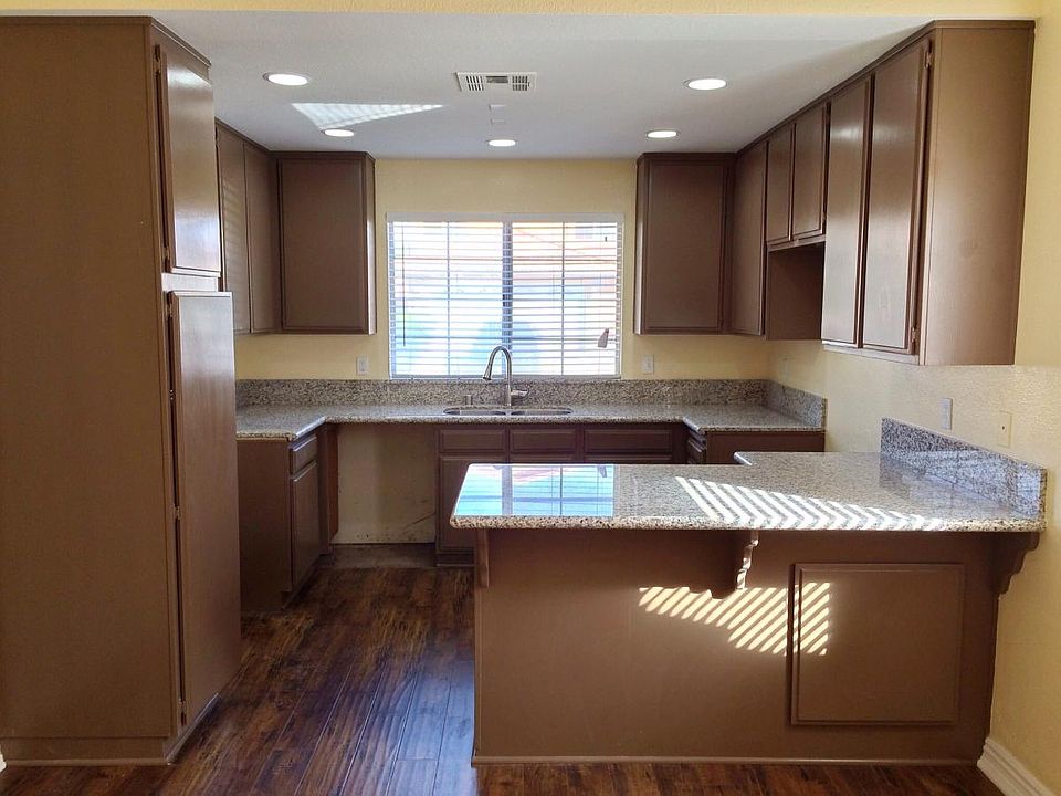 1st image of 12382 Wedgewood Ln