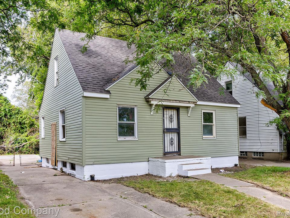 1st image of 20099 Barlow St