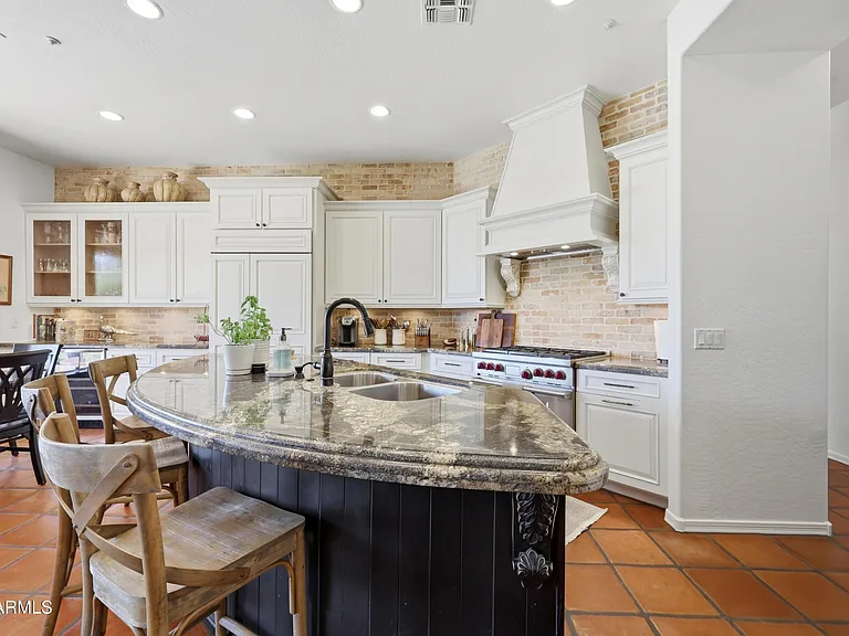11071 E Evans Rd — Photo 8