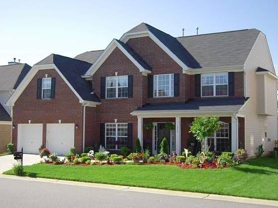 2nd image of 1630 Lakefield Dr