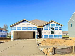 43 Pheasant Run Ct, Louisville, KY 40229