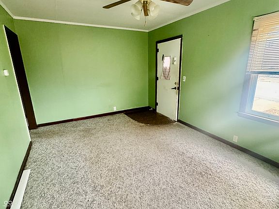 4th image of 45 W Poplar St
