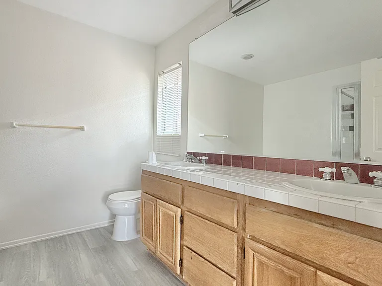 9250 Longridge Way — Photo 30