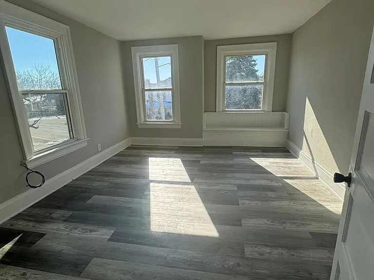 414 Park Ave #416 — Photo 9