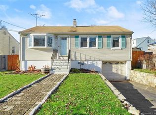 47 Ivy Pl, Norwalk, CT 06854