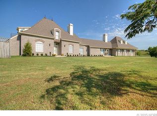 12602 N Cooper Ridge Rd E, Skiatook, OK 74070