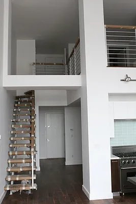 Rented by Luminous Realty | media 6