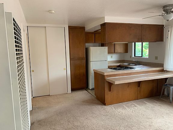 5th image of 309 S Ditmar St APT C