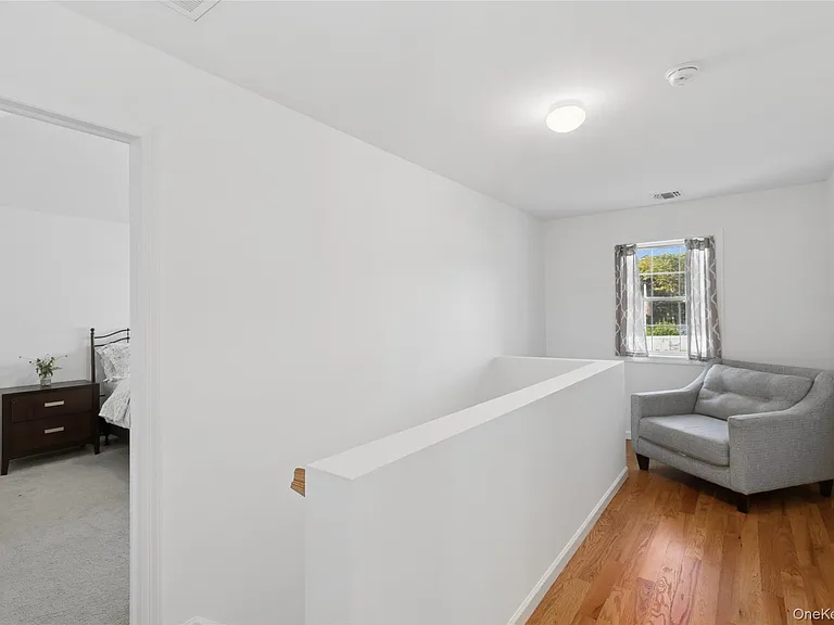 16 Mastro Ct — Photo 22