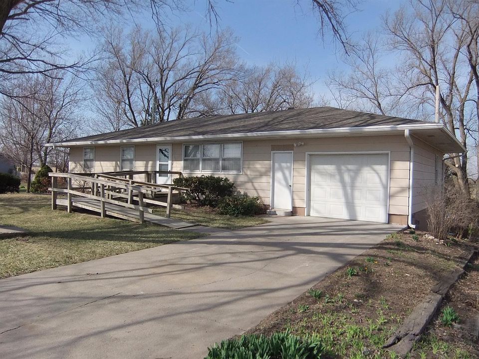 28941 Us Highway 77 Beatrice NE 68310 Zillow