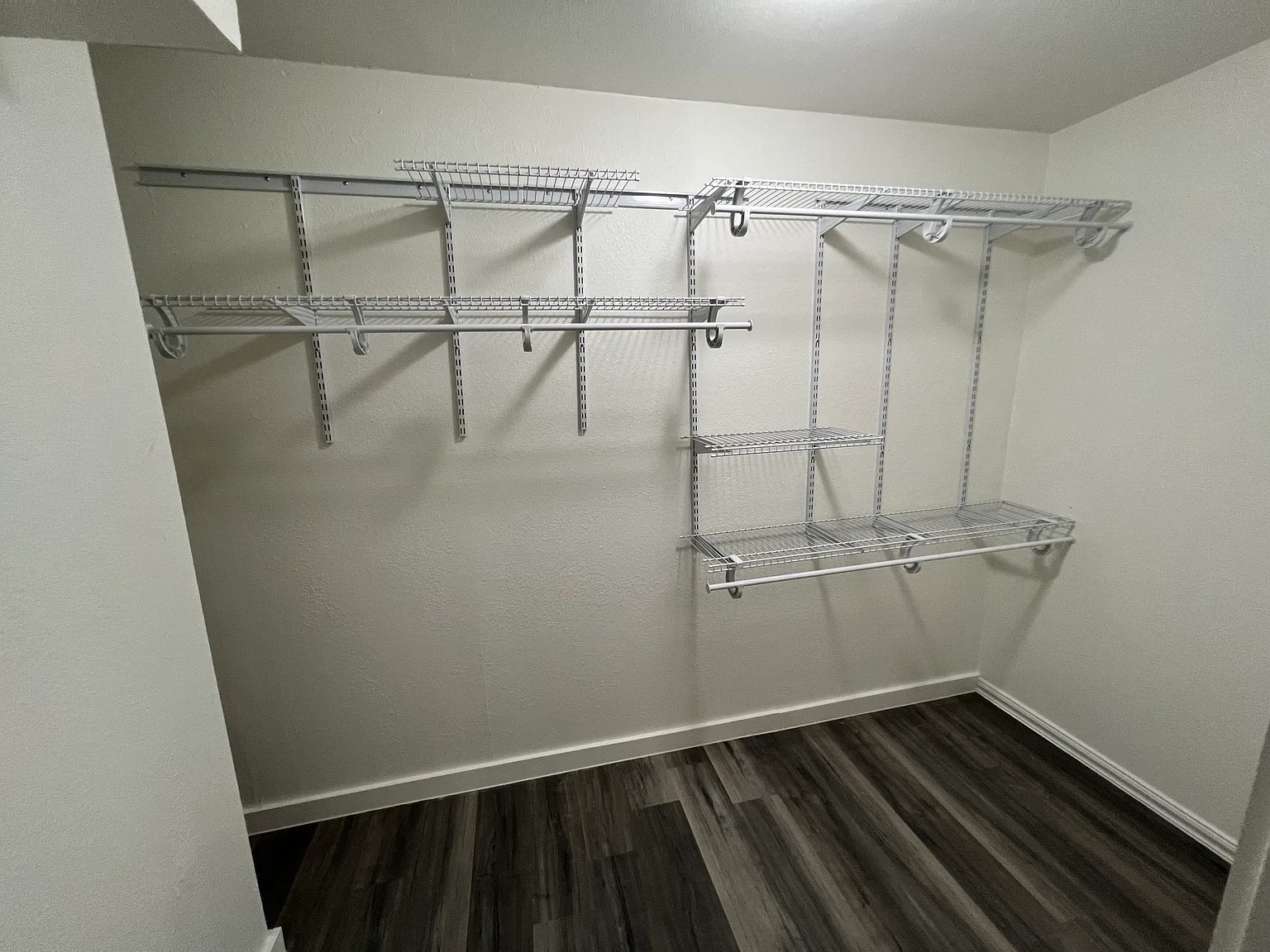 2 bed, 760 sqft, $1,500 — Photo 3