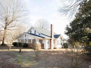 411 6th St SW, Taylorsville, NC 28681