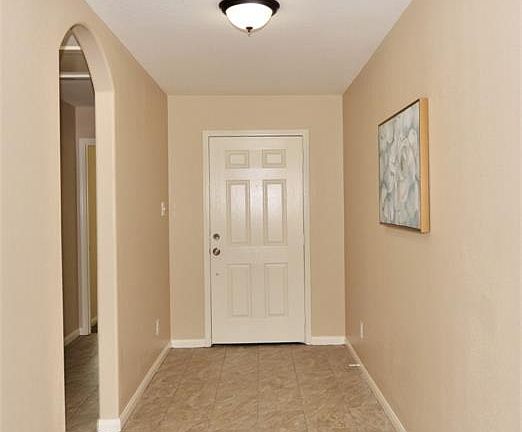 5th image of 804 Indigo Springs Ln