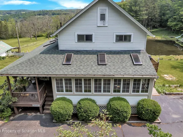 346 W Main St, Dalton, PA 18414