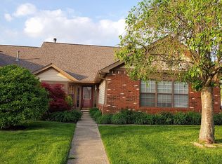 1305 Worcester Way, Greenfield, IN