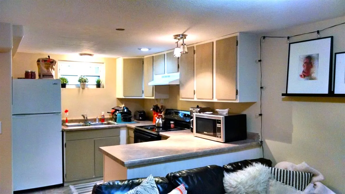 2 bed, 1.0 bath, 850 sqft, $1,195 — Photo 3