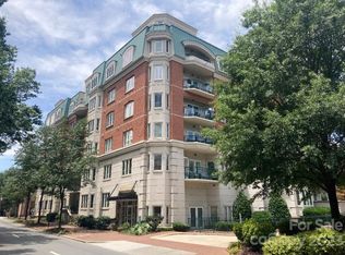 401 N Church St APT 105, Charlotte, NC 28202