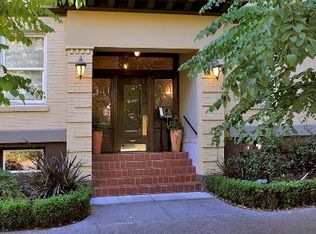 1511 E Mercer St APT 9, Seattle, WA 98112