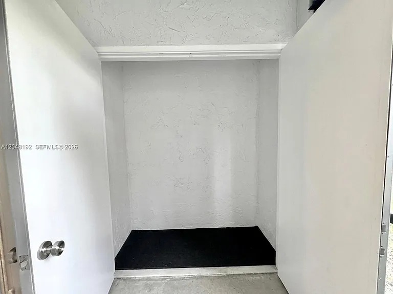 8600 NW 34th Pl #B102 — Photo 22