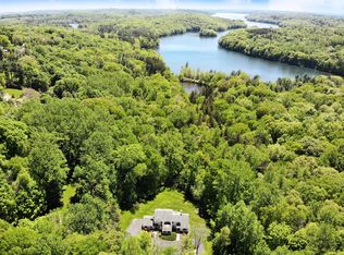 12 Stone Hollow Way, Armonk, NY 10504