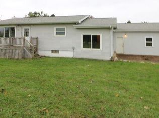 9012 Lapeer Rd, Mayville, MI 48744