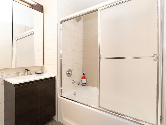 4th image of 42-12 28th St #52E