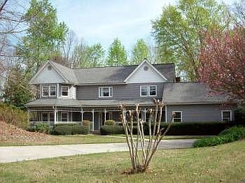 1st image of 3340 Yoshing Ct
