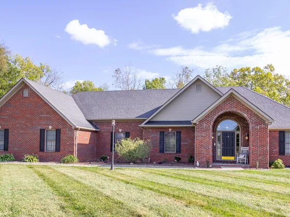 5063 Walnut Meadow Rd, Paint Lick, KY 40461