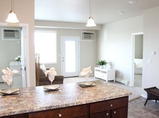 2681 Whispering Creek Cir S APT 205, Fargo, ND 58104
