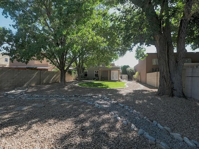 5315 Saratoga Dr NW — Photo 28