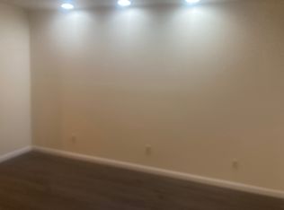 1938 S 1st St APT 3, Springfield, IL 62704