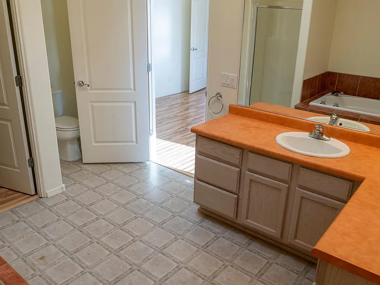 Main bathroom