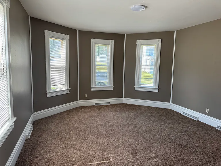 115 Millview St #A — Photo 3