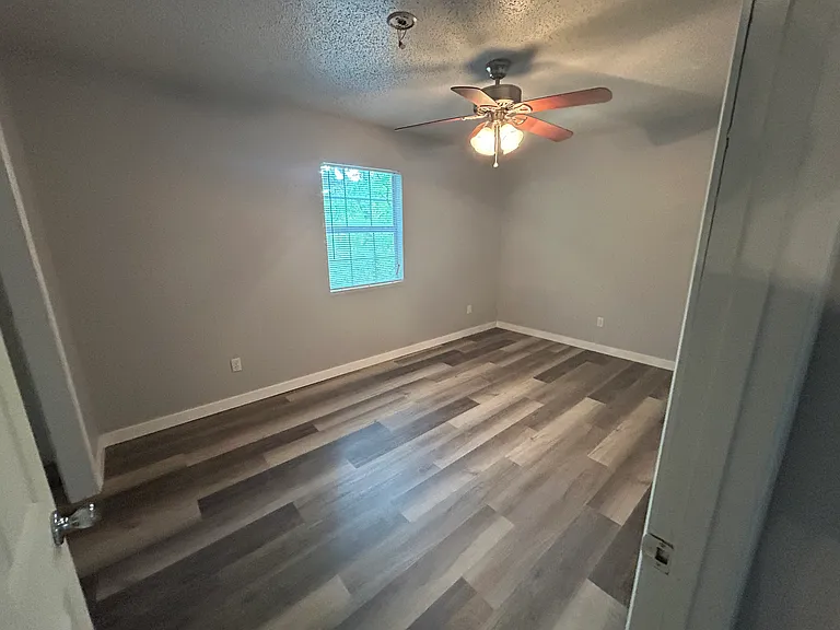 190 Walker Rd — Photo 9