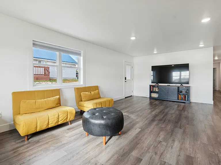 504 W Prospect St #1 — Photo 5
